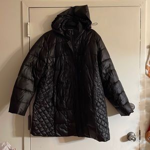 Black 2x plus sized puffer “like new”. Warm with detachable hood